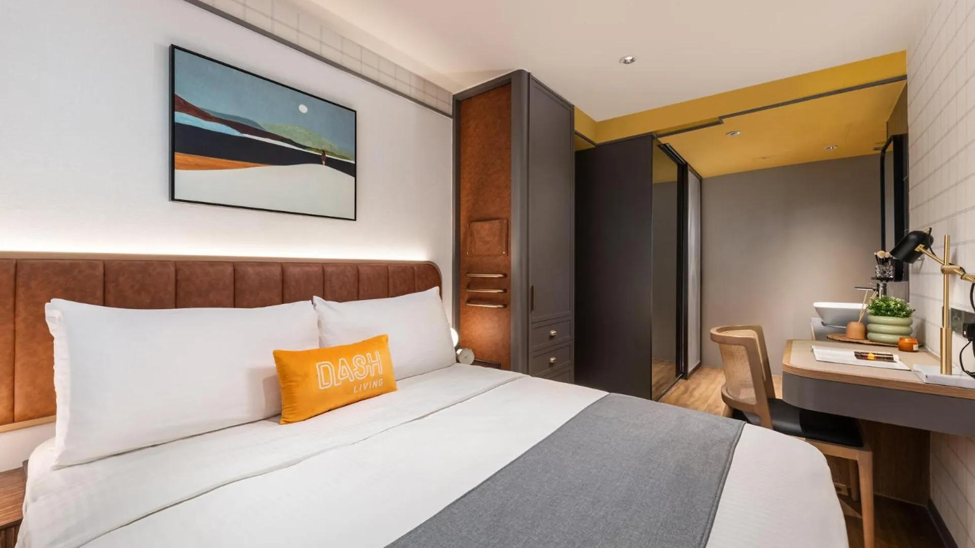 Dash Living On Hollywood Hong Kong Hotel