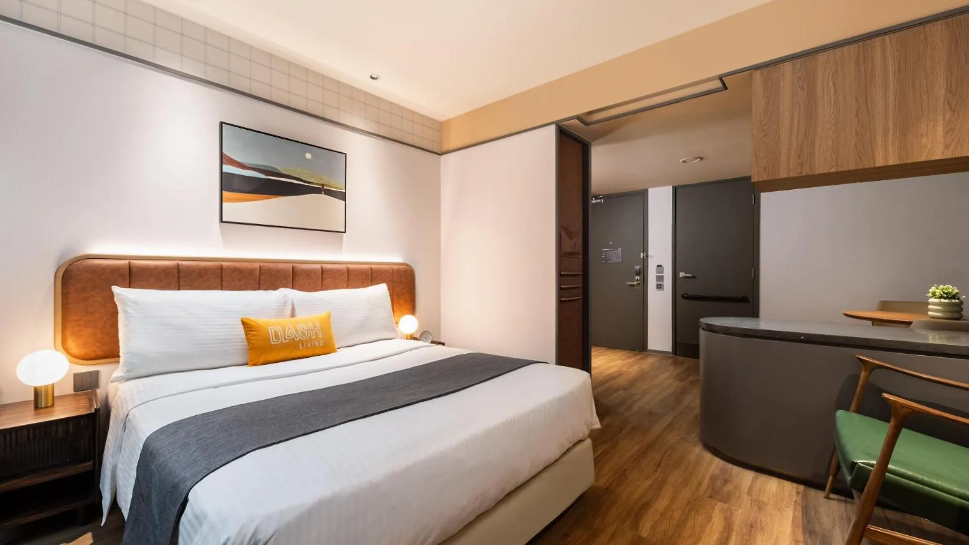 *** Hotel Dash Living On Hollywood Hong Kong China