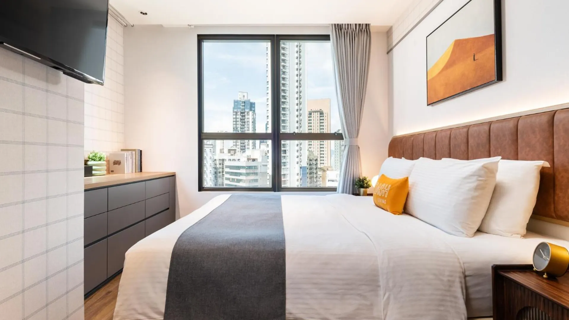 Dash Living On Hollywood Hong Kong 3*,
