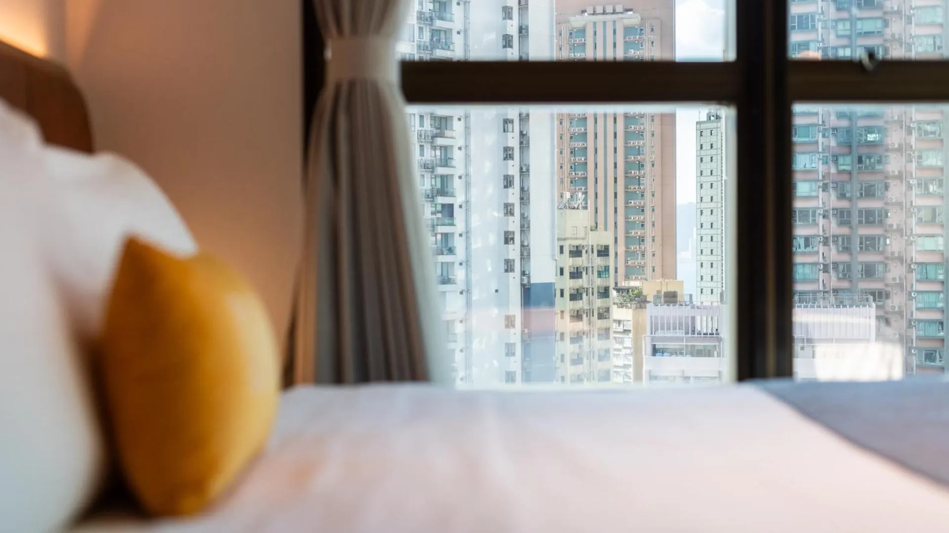 Dash Living On Hollywood Hong Kong 3*,