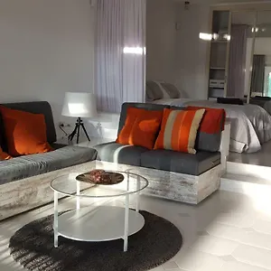 Apartment Casa Robert Y Nergiz 