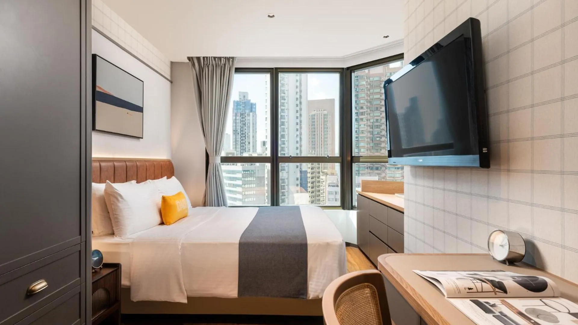 *** Hotel Dash Living On Hollywood Hong Kong China