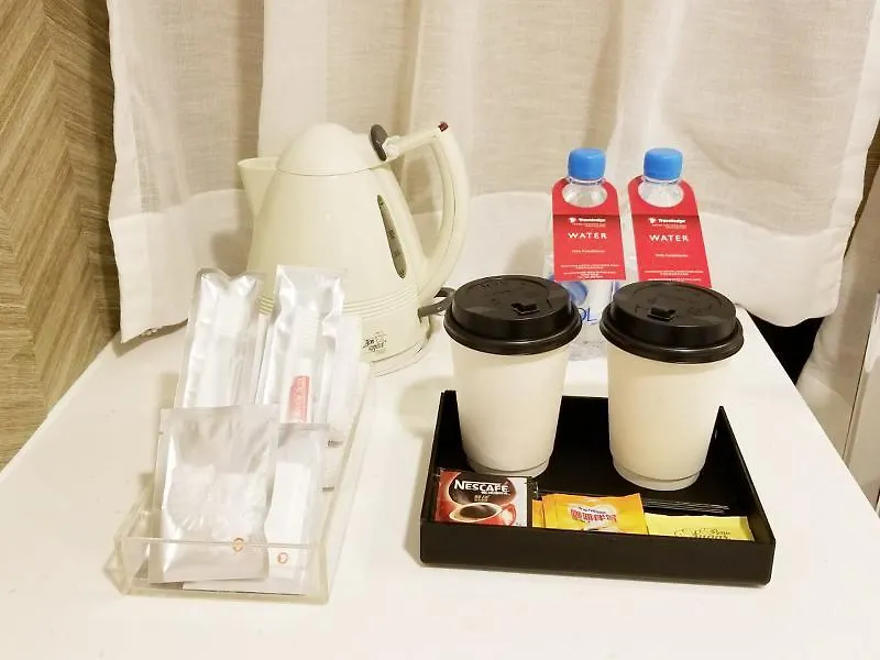 中环荷李活道彩鸿酒店 香港 3*,